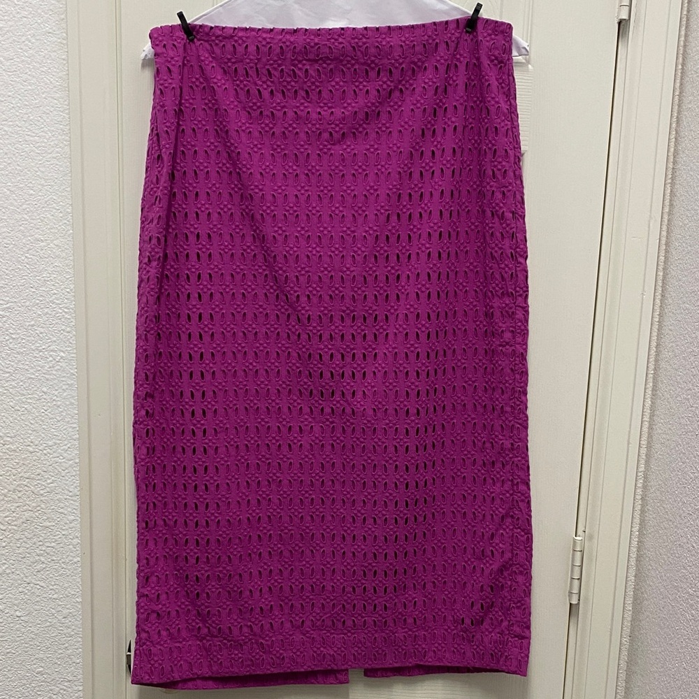 Ann Taylor Magenta Lace Pencil Skirt